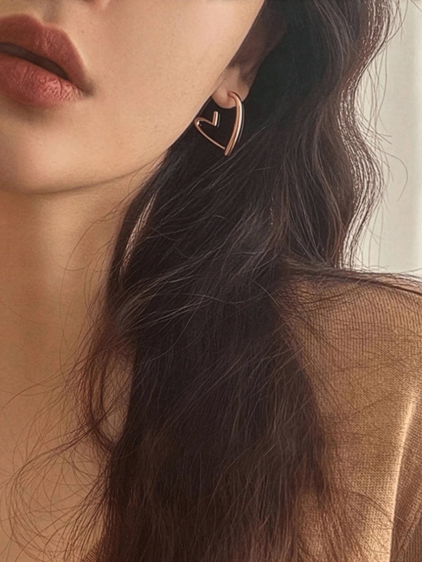 Amora Heart Earrings